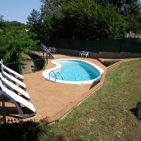 Apartamentos La Francesa Santa Pau Chambre photo
