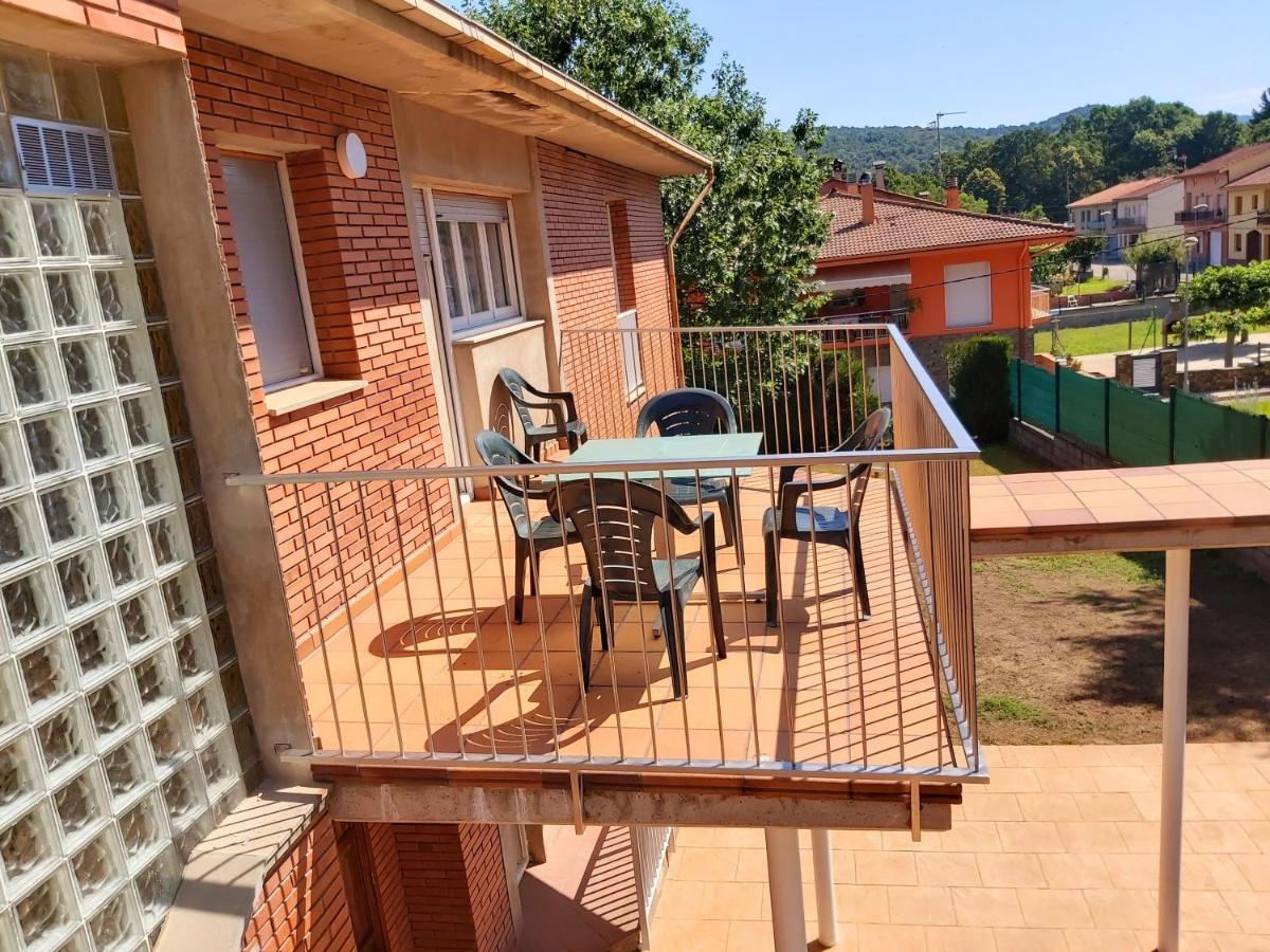 Apartamentos La Francesa Santa Pau Extérieur photo