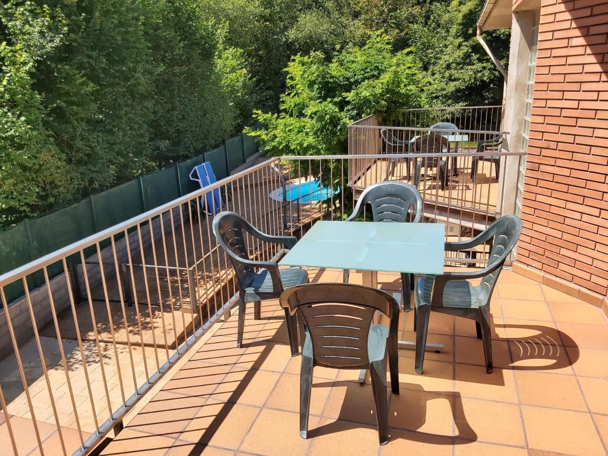 Apartamentos La Francesa Santa Pau Extérieur photo