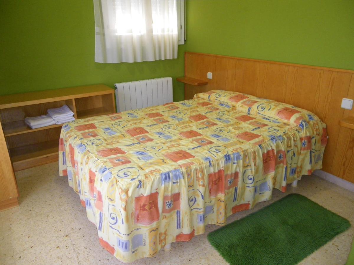 Apartamentos La Francesa Santa Pau Extérieur photo