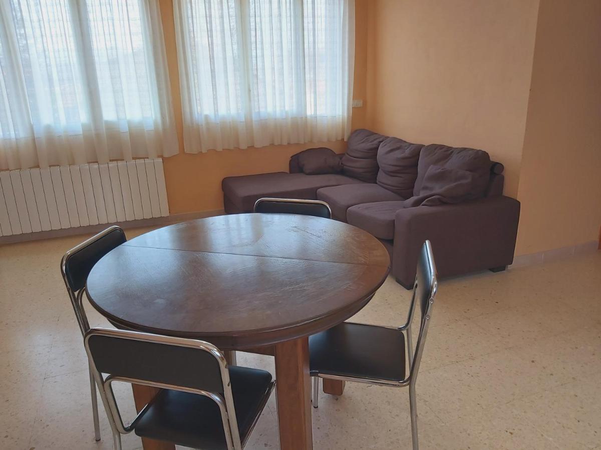 Apartamentos La Francesa Santa Pau Extérieur photo