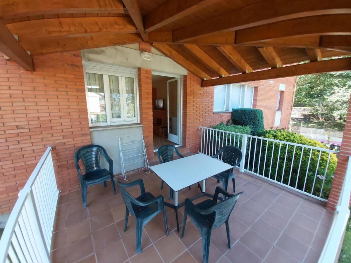Apartamentos La Francesa Santa Pau Extérieur photo